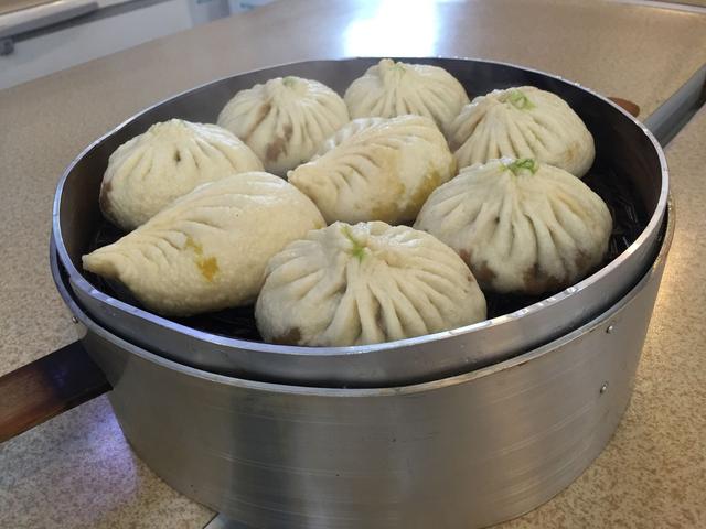 在哈爾濱旅游三天，主要想品嘗美食，有人能推薦一下路線(xiàn)嗎？
